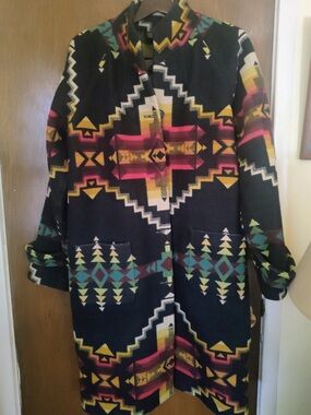 Women’s Four Corners Chief Joseph Coat